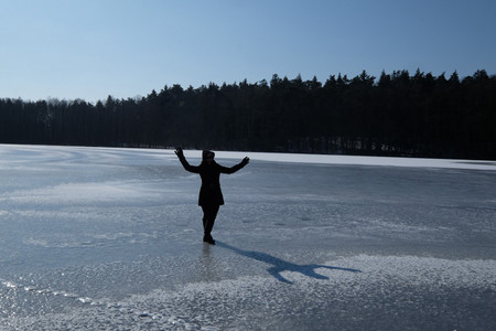 Kapellensee mit dichter Eisdecke